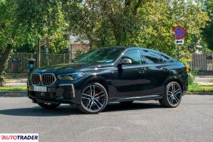 BMW X6 2022 4.4 530 KM