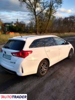 Toyota Auris 2015 1.8 99 KM