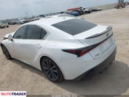 Lexus IS 2021 3