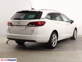 Opel Astra 2016 1.6 134 KM