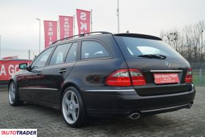 Mercedes E-klasa 2007 3.0 225 KM
