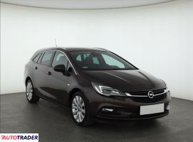 Opel Astra 2018 1.4 147 KM