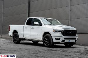 Dodge Ram 2020 5.7 390 KM