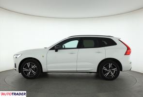 Volvo XC60 2019 2.0 187 KM
