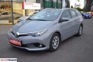 Toyota Auris 2018 1.6 132 KM Toyota Auris 2018 1.6 132 KM