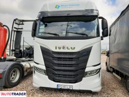 Iveco AS 460 S-Way