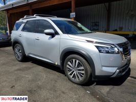 Nissan Pathfinder 2022 3