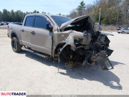 Nissan Titan 2021 5