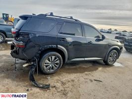 Nissan Pathfinder 2023 3