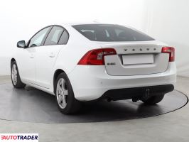 Volvo S60 2010 2.0 160 KM