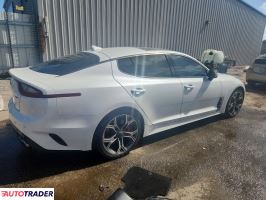 Kia Stinger 2020 3