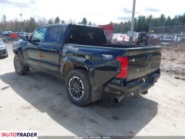 Toyota Tacoma 2025 2