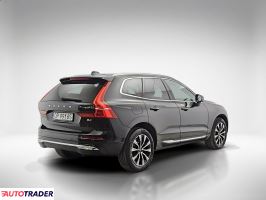 Volvo XC60 2023 2.0 197 KM