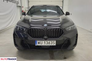 BMW X6 2024 3.0 285 KM
