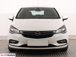 Opel Astra 2018 1.4 123 KM