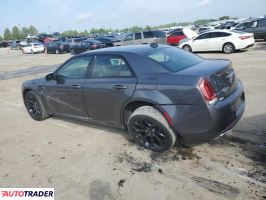 Chrysler 300C 2019 3