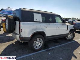 Land Rover Defender 2024 3