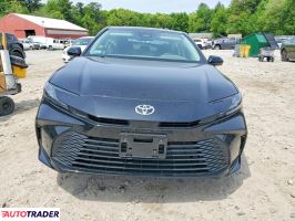 Toyota Camry 2025 2