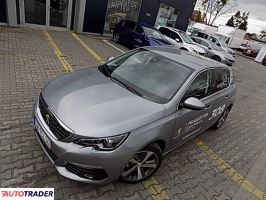 Peugeot 308 2018 1.2 110 KM Peugeot 308 2018 1.2 110 KM