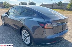 Tesla Model 3 2022 Tesla Model 3 2022