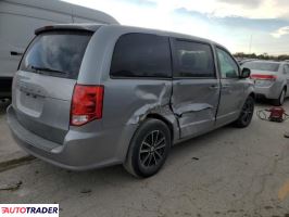 Dodge Grand Caravan 2018 3