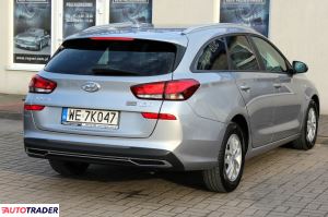 Hyundai i30 2022 1.0 120 KM