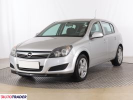 Opel Astra 2011 1.6 113 KM