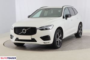 Volvo XC60 2021 2.0 194 KM