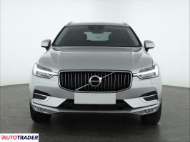 Volvo XC60 2019 2.0 246 KM