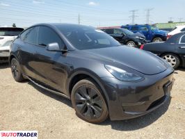 Tesla Model Y 2024 Tesla Model Y 2024