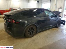 Tesla Model X 2024
