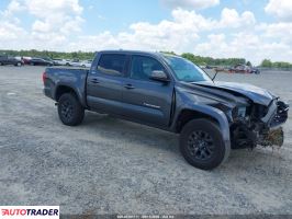 Toyota Tacoma - zobacz ofertę