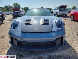 Porsche 911 2023 4