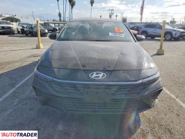 Hyundai Elantra 2025 2