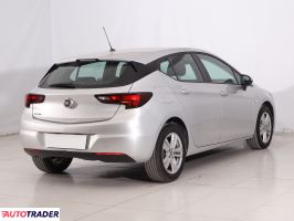 Opel Astra 2020 1.2 108 KM