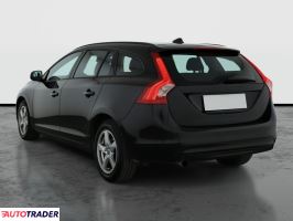 Volvo V60 2018 2.0 147 KM