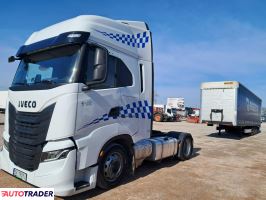 Iveco AS440ST/FP LT Iveco AS440ST/FP LT