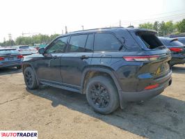Jeep Grand Cherokee 2024 3
