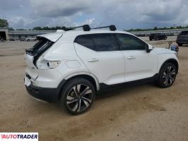Volvo XC40 2024 2