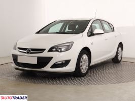 Opel Astra 2013 1.4 99 KM