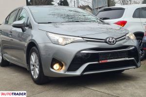 Toyota Avensis 2018 1.6 134 KM