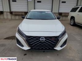 Nissan Altima 2025 2