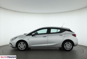 Opel Astra 2016 1.4 123 KM
