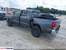 Toyota Tacoma 2021 3