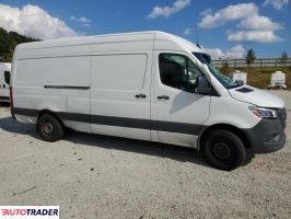 Mercedes Sprinter 2024 2