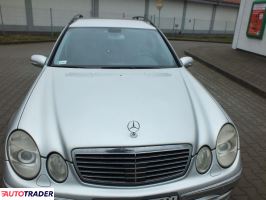 Mercedes E-klasa 2004 3.2 204 KM