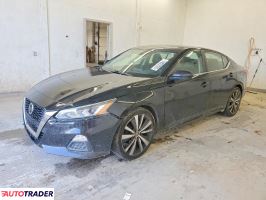 Nissan Altima - zobacz ofertę