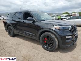 Ford Explorer 2022 3