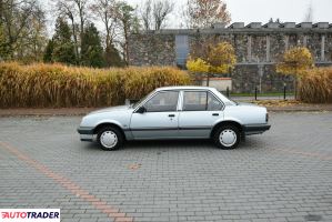 Opel Ascona 1986 1.6 75 KM