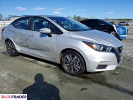 Nissan Versa 2020 1